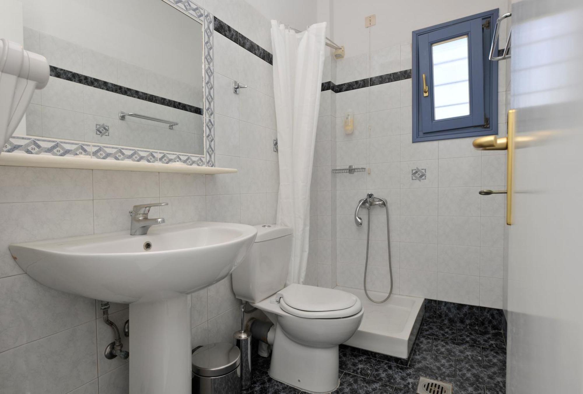 Nissiotiko Studios & Apartments Дриос Экстерьер фото